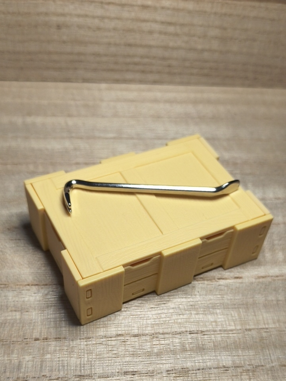 Zuru Mini Brands Masterpiece Crate With Mini Crow Bar